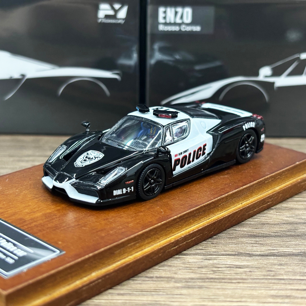 Findclassically 1:64 ENZO Need - Die Cast Car 1 64 recensie en prijs